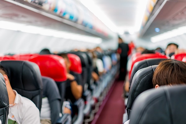 Blick in die Kabine eines Passagierflugzeuges